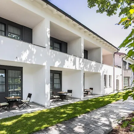 Hotel Am Krone Park 3*