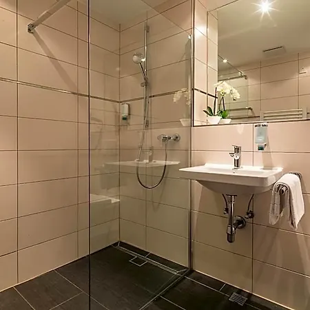 Hotel Am Krone Park 3*
